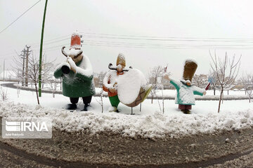 Snowfall in spring in north, west of Iran