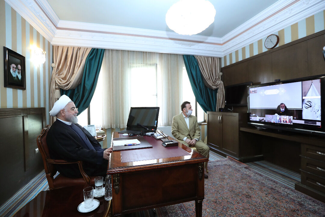 رییس جمهوری: توقف موقت حضور زائران در حرم مطهر رضوی اقدام مهمی بود