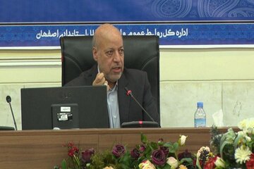 استاندار اصفهان از همراهی مردم در اجرای طرح فاصله‌گذاری اجتماعی قدردانی کرد