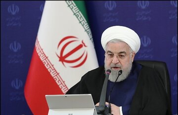 روحانی: مردم ایران ایثار و جهاد پرستاران، پزشکان و کادر درمانی فراموش نمی‌کند