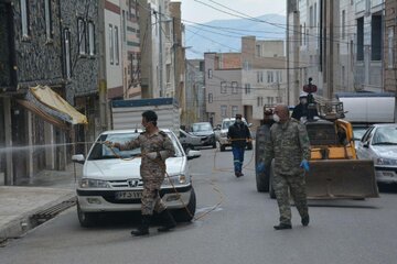 سمپاشی وضدعفونی کردن درب منازل، مغازه‌ها  و ادارات در بازرگان