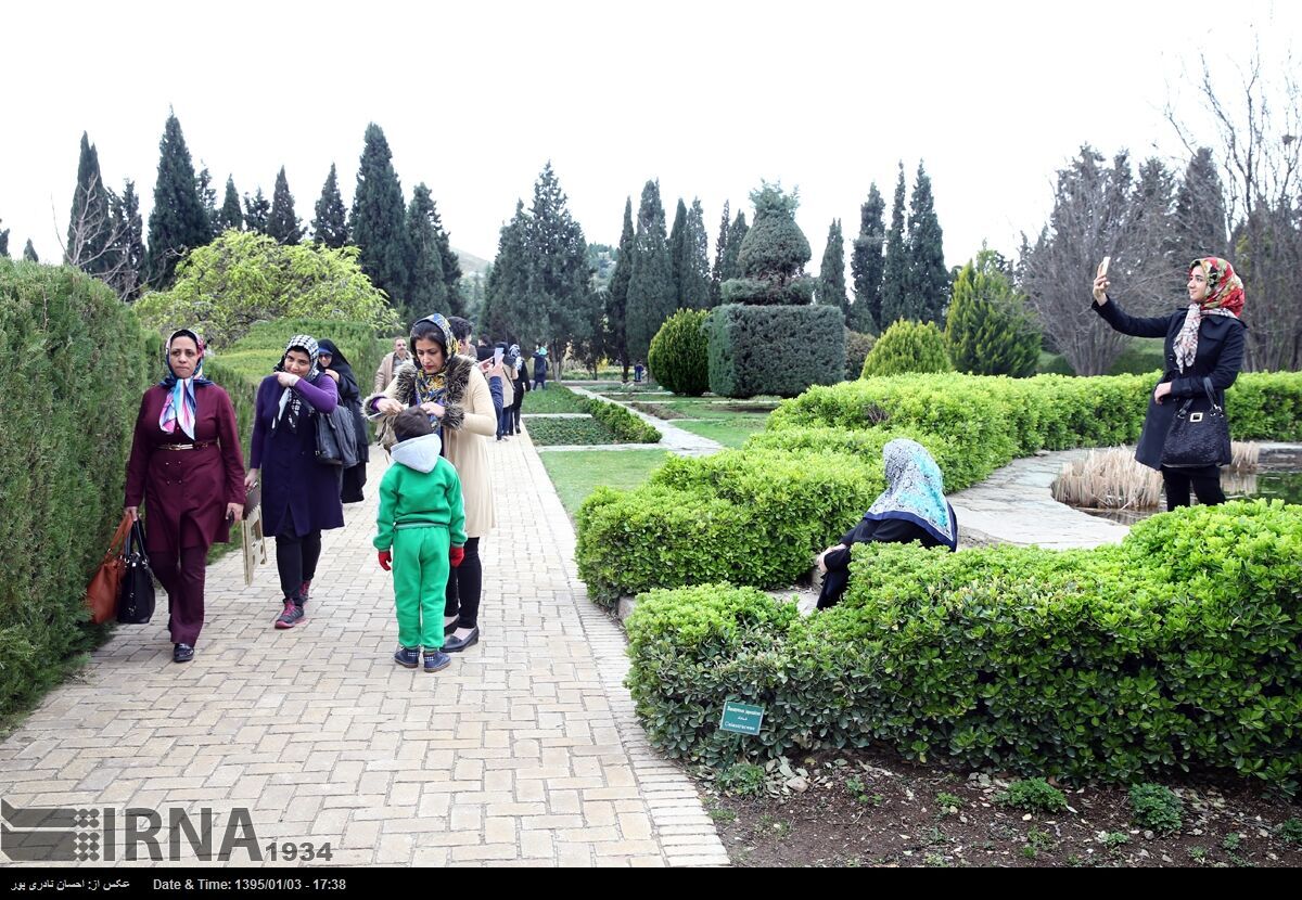 ۲ پارک محله‌ای شهر همدان با ۱۷ هزار مترمربع وسعت آماده بهره برداری است