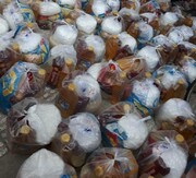 توزیع ۱۲۰۰ بسته معیشتی بین مددجویان کمیته امداد مهاباد 