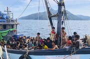 پلیس مالزی قایق  حامل مهاجران غیرقانونی مسلمانان روهینگیا را توقیف کرد
