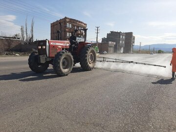 سمپاشی و ضد عفونی معابر و کوچه و خیابان های سطح شهر یولاگلدی