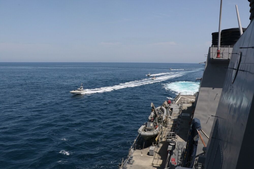ادعای آمریکا: شناورهای ایرانی در خلیج فارس به کشتی‌های جنگی ما نزدیک شدند