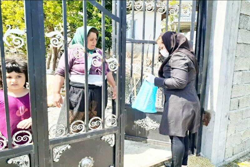 250 بسته بهداشتی ستاد اجرایی فرمان امام در آستارا توزیع شد