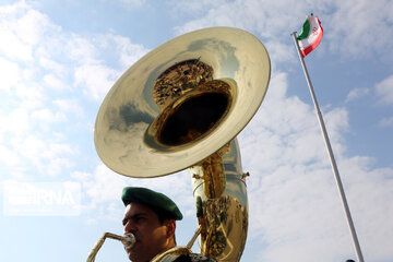 Iran Celebrates National Army Day with the "Parades of Services"