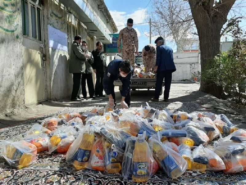 یکهزار بسته معیشتی در شبستر توزیع شد