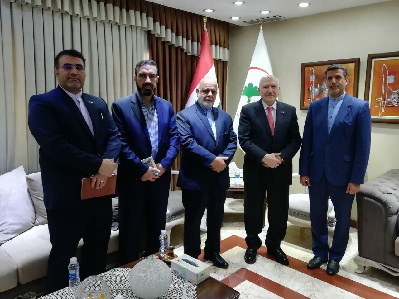 Iraq keen on joint venture investment with Iran to produce pharmaceuticals