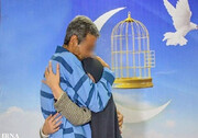 چشم‌پوشی از تاج گل برای آزادی دو زندانی در فارس