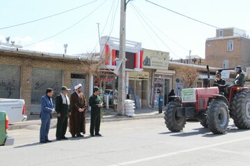 ضدعفونی معابر عمومی تکاب توسط بسیجیان