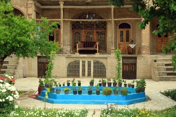 گذر از معماری ایرانی