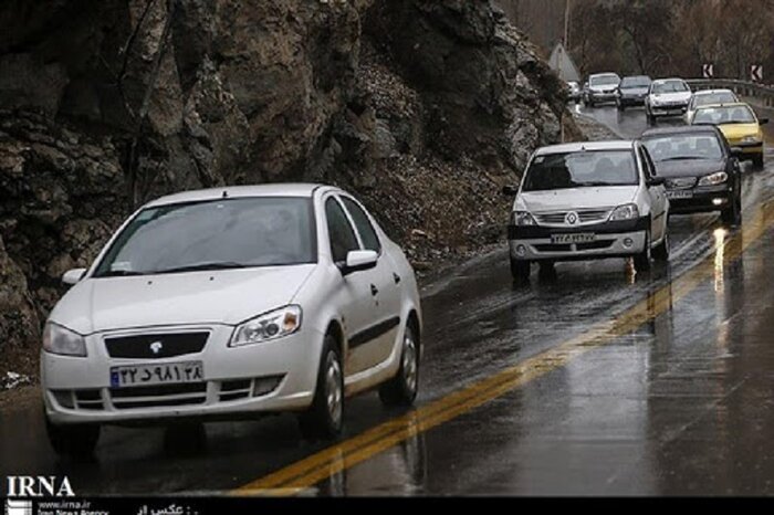 بارش شدید باران و کندی تردد در آزادراه تهران - شمال