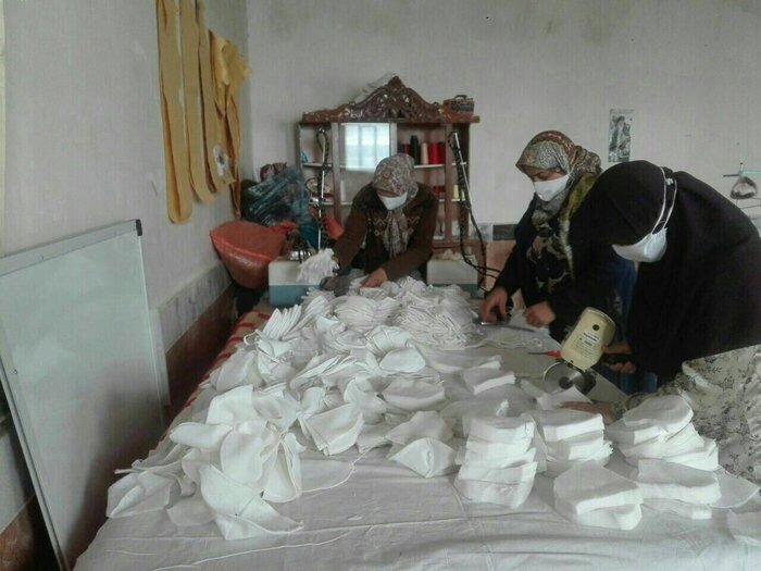 ۴۸۰۰ عدد ماسک در مناطق روستایی بوکان تولید شد