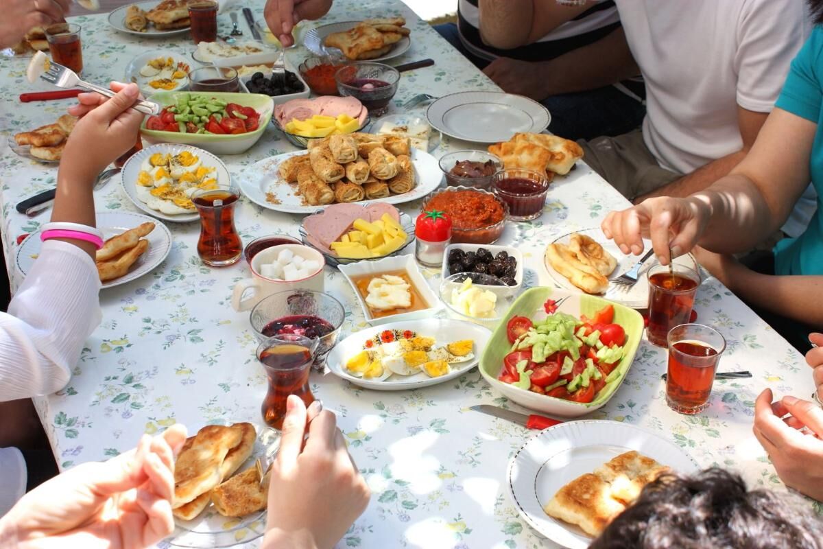 کیف هي وجبة الإفطار في شهر رمضان عند الايرانيين Irna Arabic