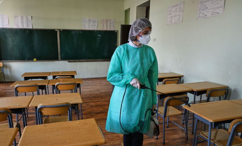 مدارس گرجستان تا سال تحصیلی آینده تعطیل شد