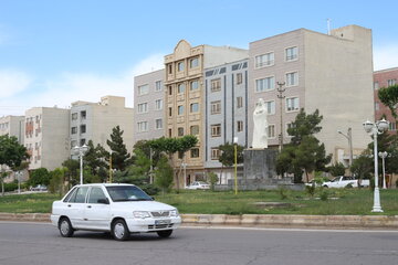 میدان مادر سمنان