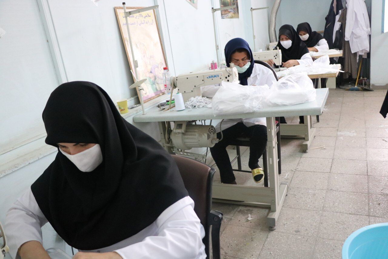 حدود 600 هزار عدد ماسک و اقلام پزشکی در فنی و حرفه‌ای سیستان و بلوچستان تولید شد