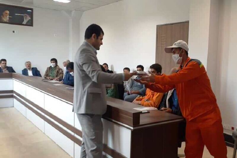 کارگران شهرداری لوندویل آستارا تجلیل شدند