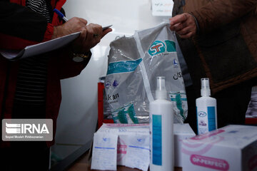 هنرمندان کشور ۴۴۰۰ عدد اقلام بهداشتی به مراکز درمانی ارومیه اهدا کردند