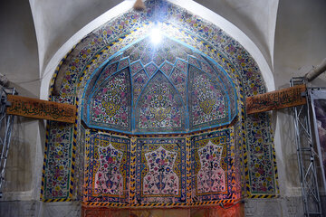 La mosquée historique d'Agha Baba Khan à Chiraz