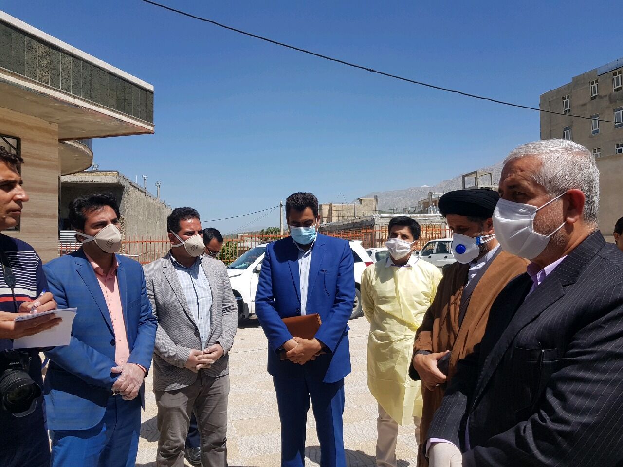 دولت 35 میلیارد ریال به مناطق حاشیه ای یاسوج کمک کرد