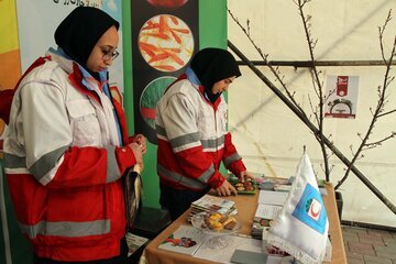 Journée mondiale de la Croix-Rouge et du Croissant-Rouge, la Croix-Rouge iranienne fière de ses volontaires