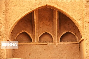 Jandagh Castle; Historical tourist attraction in Central Iran