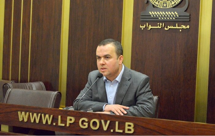 نماینده لبنانی خواستار قیام علیه فساد در دستگاه قضایی شد