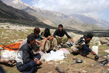 Iran’s Bakhtiari nomads migrating in spring