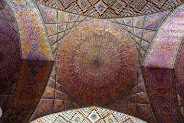 Mosquée Nasir Al-Molk de Shiraz: un chef-d'œuvre de l'architecture islamique en Iran