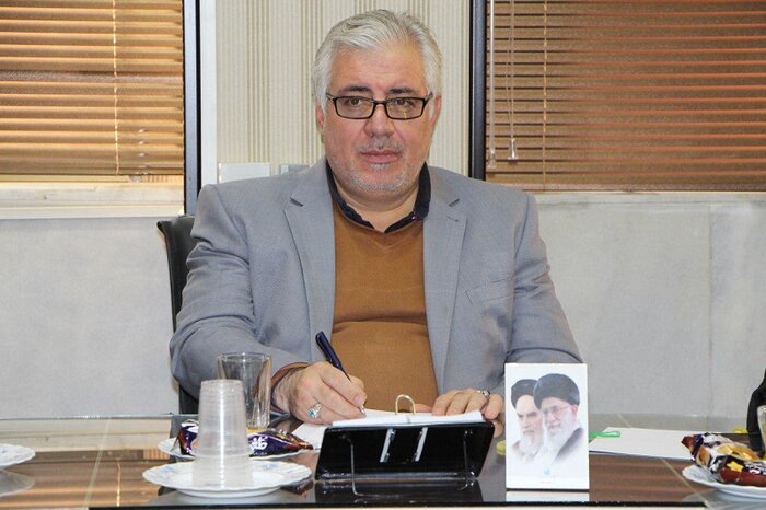 فرماندار: حل مشکلات کاشان با روحیه جهادی امکانپذیر است 2