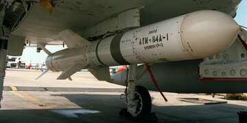 آمریکا در کسادی کرونایی ۱۰۰۰ موشک به عربستان می‌فروشد