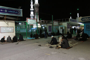 آیین شب قدر در اطراف مسجد مقدس جمکران قم