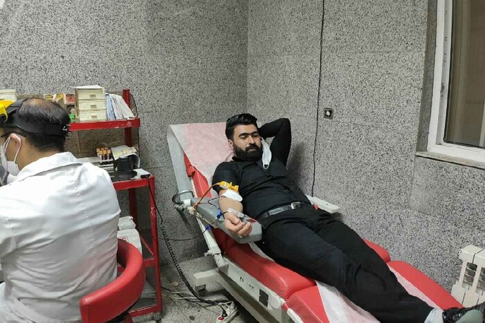 خبرنگاران میاندوآبی همزمان با ایام قدر خون اهدا کردند