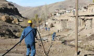 ۱۱ روستای زیر ۱۰ خانوار آذربایجان‌غربی برق‌رسانی می‌شود