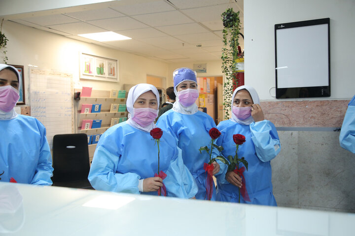تجلیل از مدافعان سلامت در بیمارستان‌های مشهد