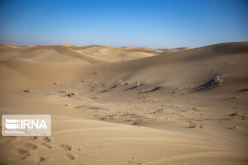 Varzaneh Desert; Tourist attraction in Central Iran