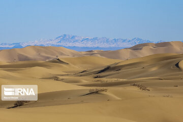 Varzaneh Desert; Tourist attraction in Central Iran