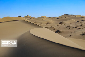 Varzaneh Desert; Tourist attraction in Central Iran