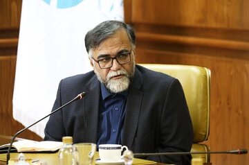 پوشش و عفاف از مهم ترین عناصر هویتی قوم لر است