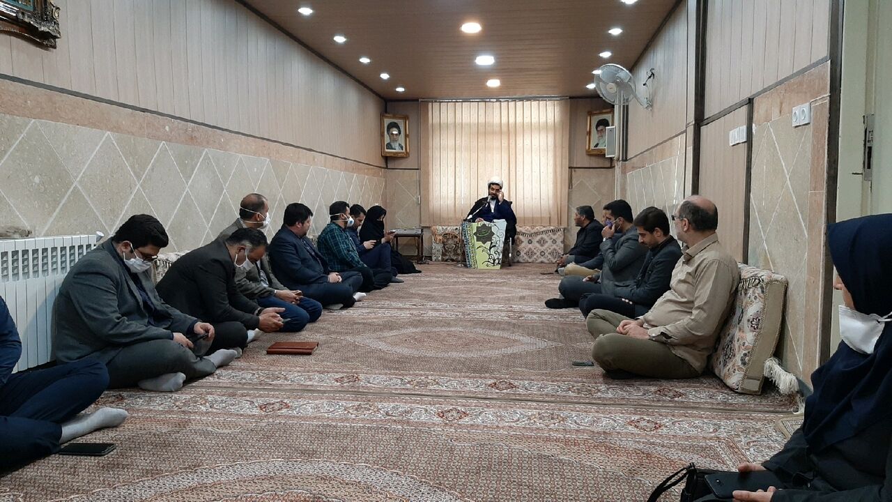 امام جمعه دماوند: روابط عمومی‌ها فرهنگ قدردانی را در جامعه نهادینه کنند