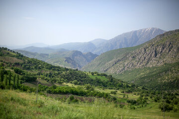 طبیعت مسیر سروآباد به کامیاران