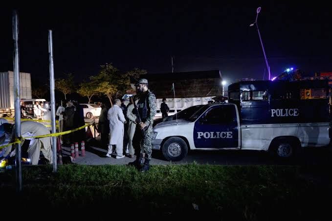گروه تروریستی حزب‌الاحرار مسؤولیت حمله به پلیس اسلام‌آباد را برعهده گرفت