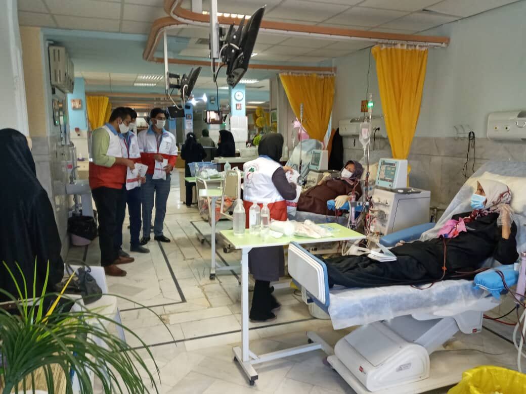 هلال احمر: ۸۸۰ میلیارد ریال کمکهای مردمی دریافت شده است هلال احمر: ۸۸۰ میلیارد ریال کمکهای مردمی دریافت شده است