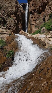 Iran : Chahroud de Khalkhal, terre d'eau et cascade à l’ouest