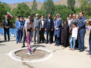 احداث ۲ مدرسه خیرساز در شهرستان سامان آغاز شد