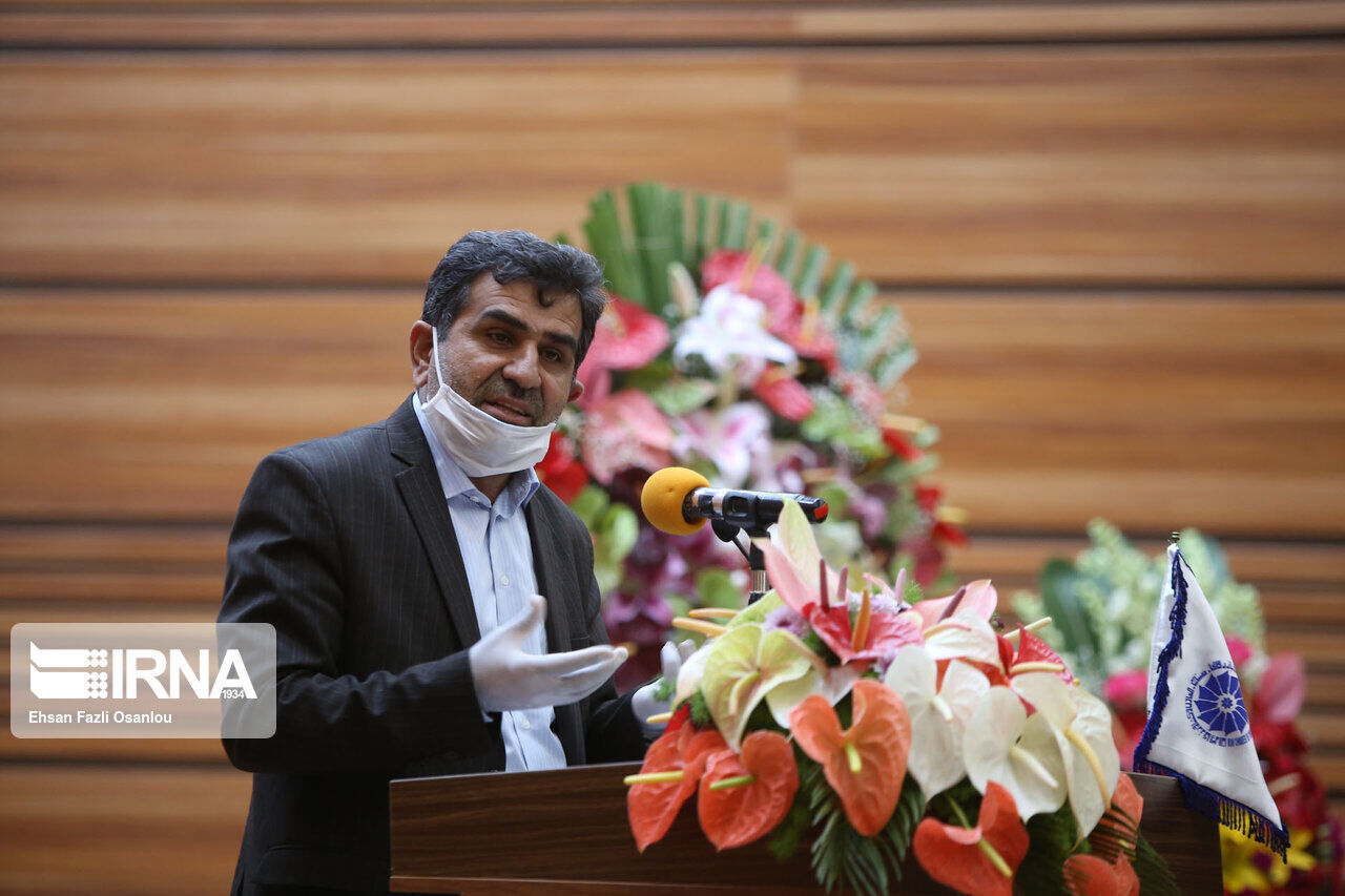 نماینده ساری: نمایندگان به جای شفافیت آراء، میزان دارایی خود را اعلام کنند