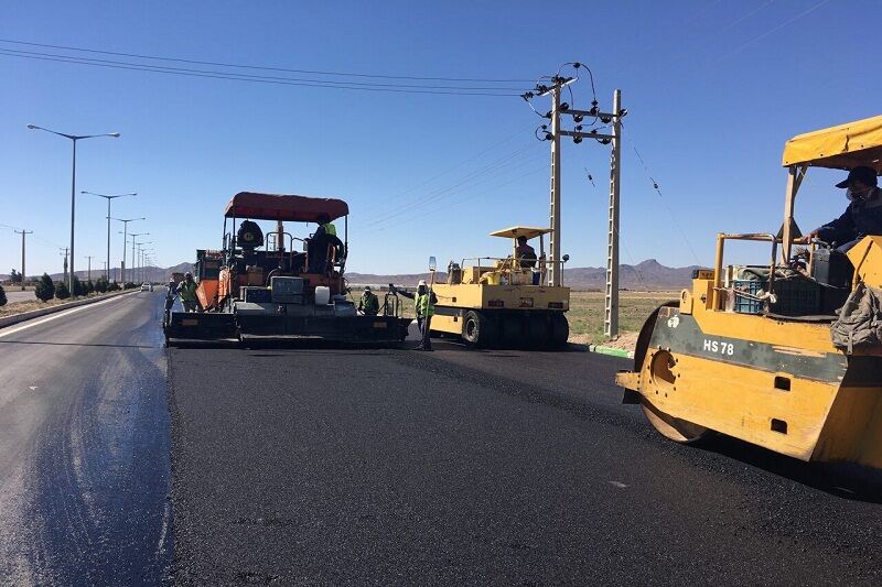 عملیات آسفالت راه روستای ویرمونی آستارا آغاز شد